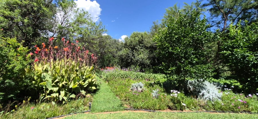 5 Bedroom Property for Sale in Rustenburg Rural North West